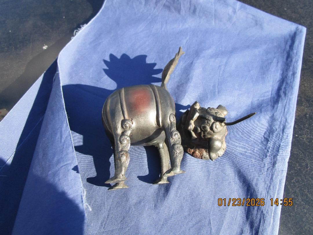 香炉　唐獅子香炉　古銅【?】　頭・取り外し可能　置物　珍型　飾り物　1体