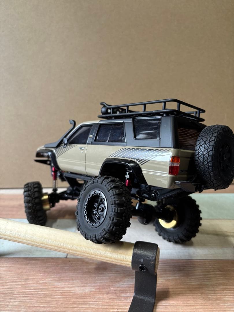 ミニッツ4×4 トヨタ 4ランナー(ハイラックスサーフ) クローラー