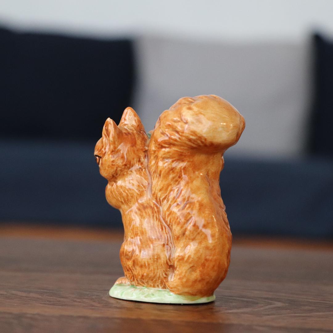 BESWICK ENGLAND　きたりすナトキン　 陶器オブジェ