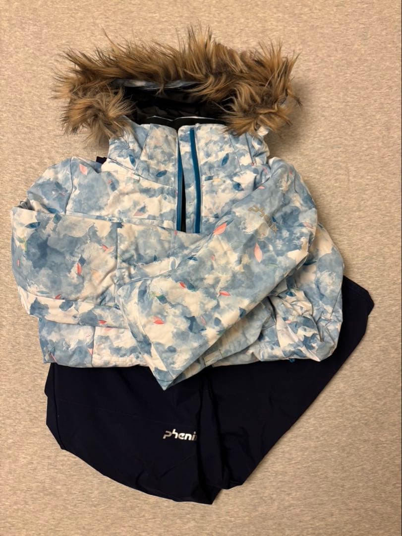 【phenix】 スキーウェア 上下セット レディース Mサイズ