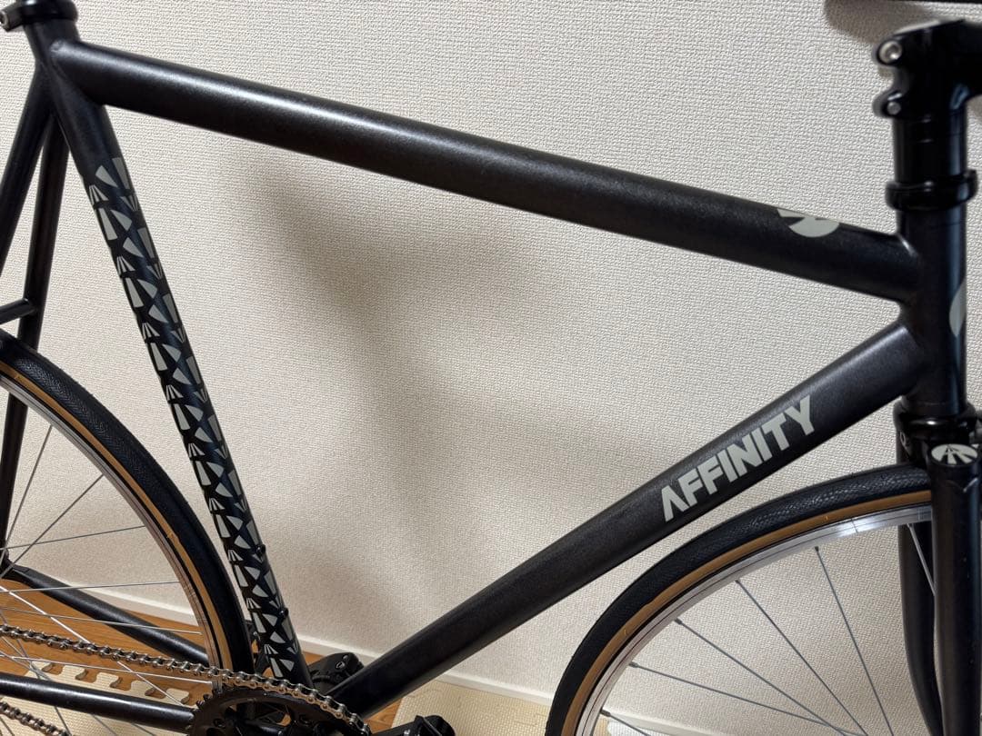 AFINITY ロープロ　Mサイズ