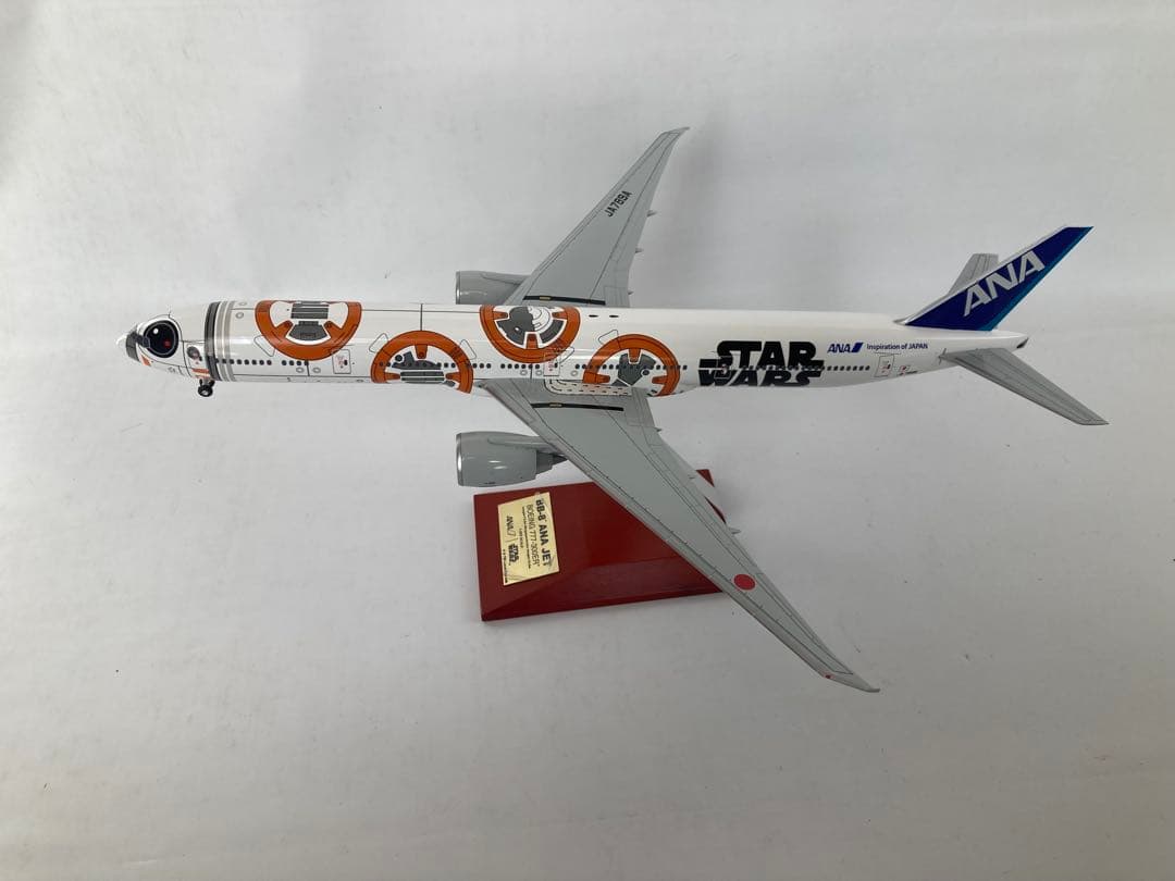 ANA ボーイング 777 Star Wars 1/200モデル