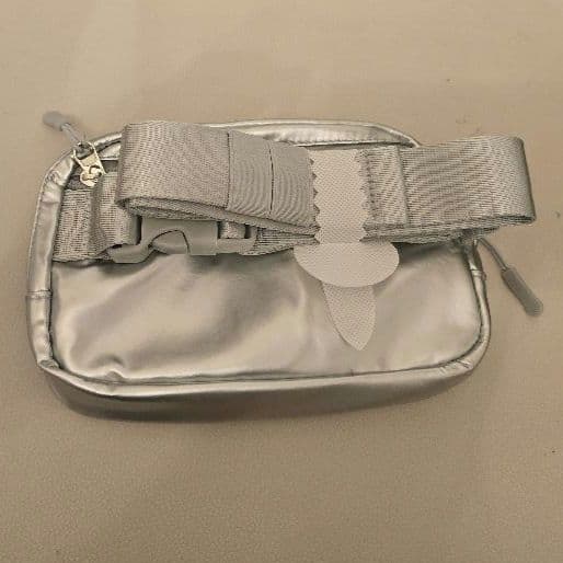 #RUNSEOKJIN EP.TOUR in LONDON ポーチ&ピンバッジ