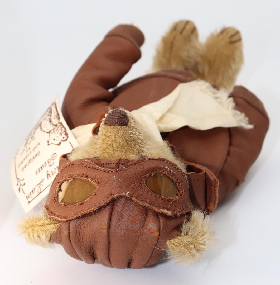 アーティストベア OLD FLYER イギリスSue Lain作 本革ジャケット