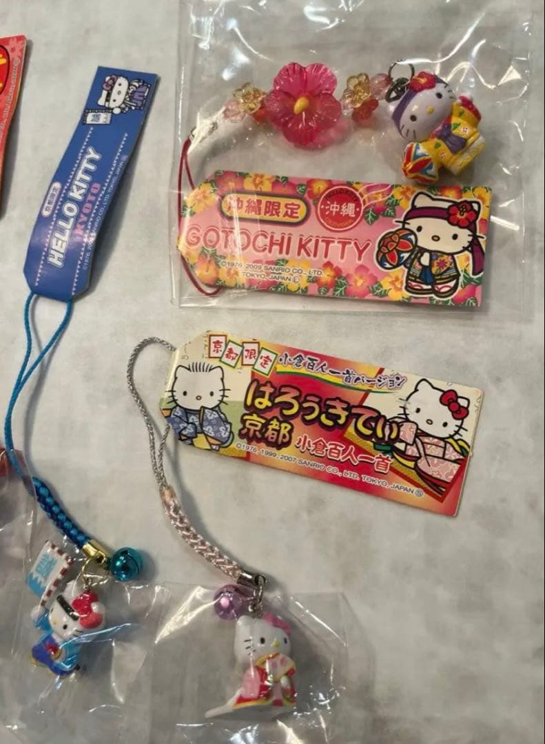 ハローキティ ご当地キティ 根付け　ストラップ 10個セット