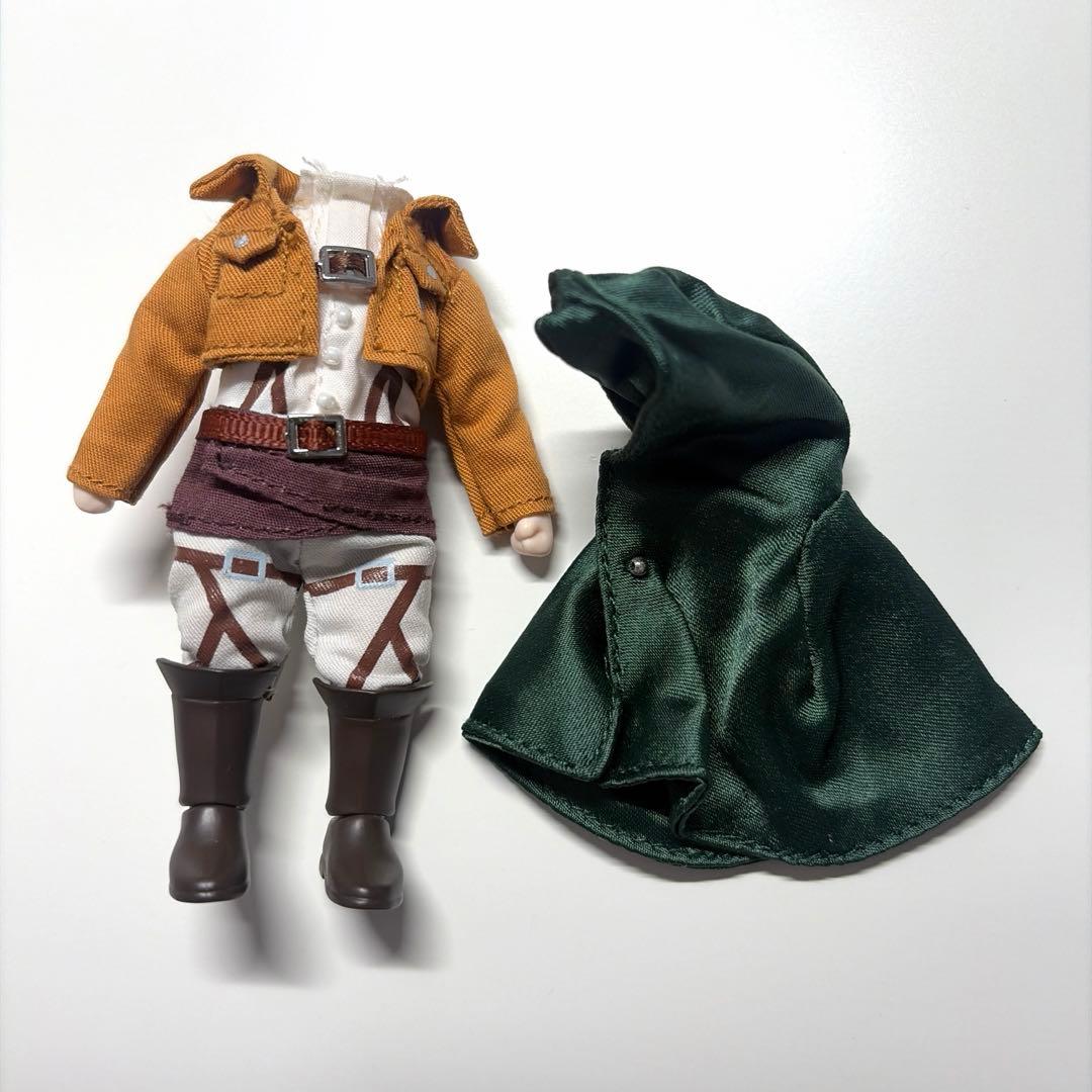 【正規品】 進撃の巨人　リヴァイ　ねんどろいど　ねんどろいどどーる　おまけ付き