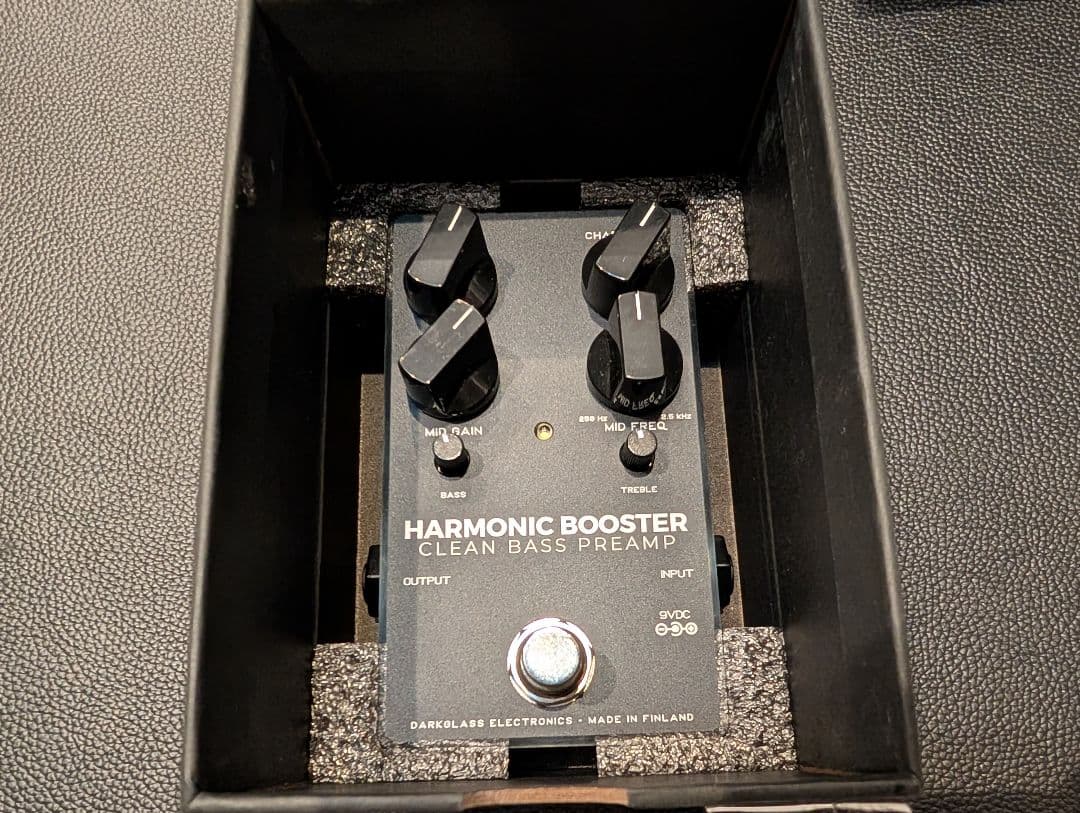 ベース darkglass Harmonic Booster 2.0
