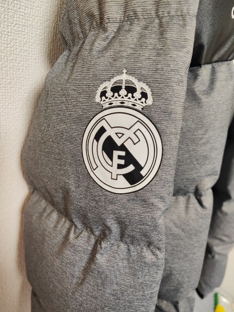 レアル・マドリード×ヨウジヤマモト ダウンジャケット