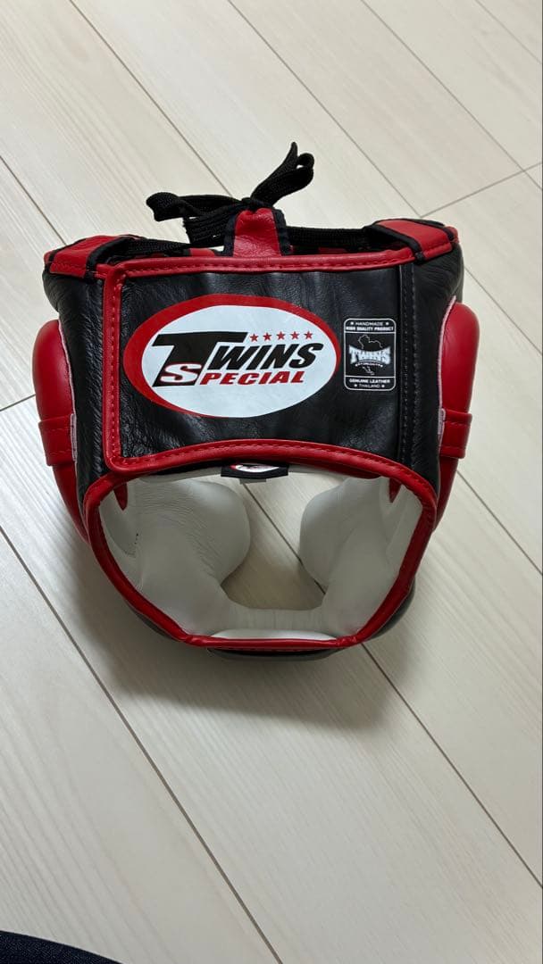 セッキー【美品】TWINS SPECIAL ヘッドギア Lサイズ　試着のみ