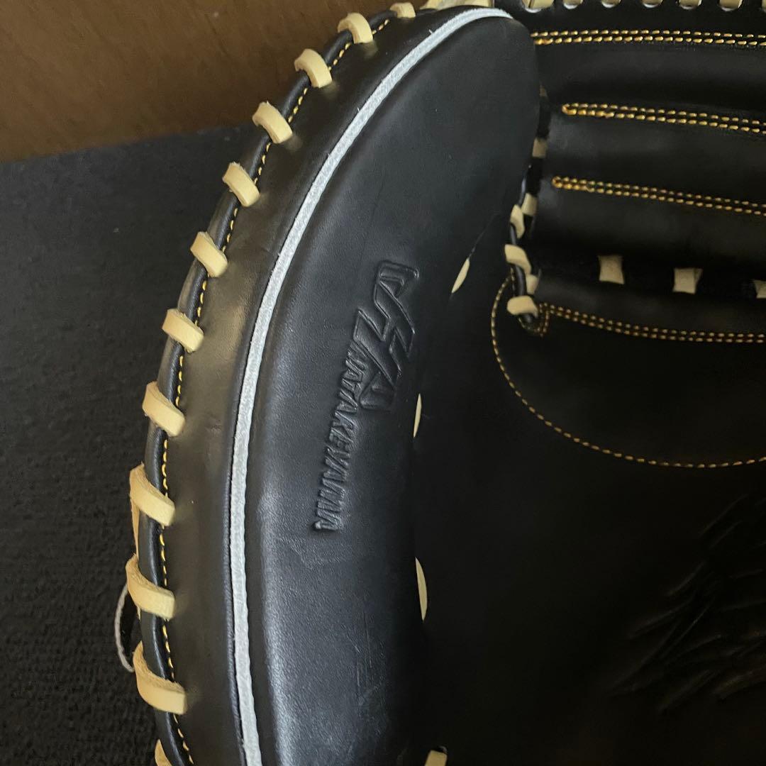 m*o様 ハタケヤマ 軟式 キャッチャーミット 右利き グローブ ブラック イエ