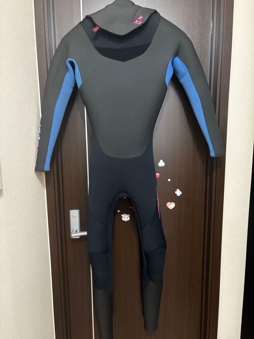 ウェットスーツ サーフィン