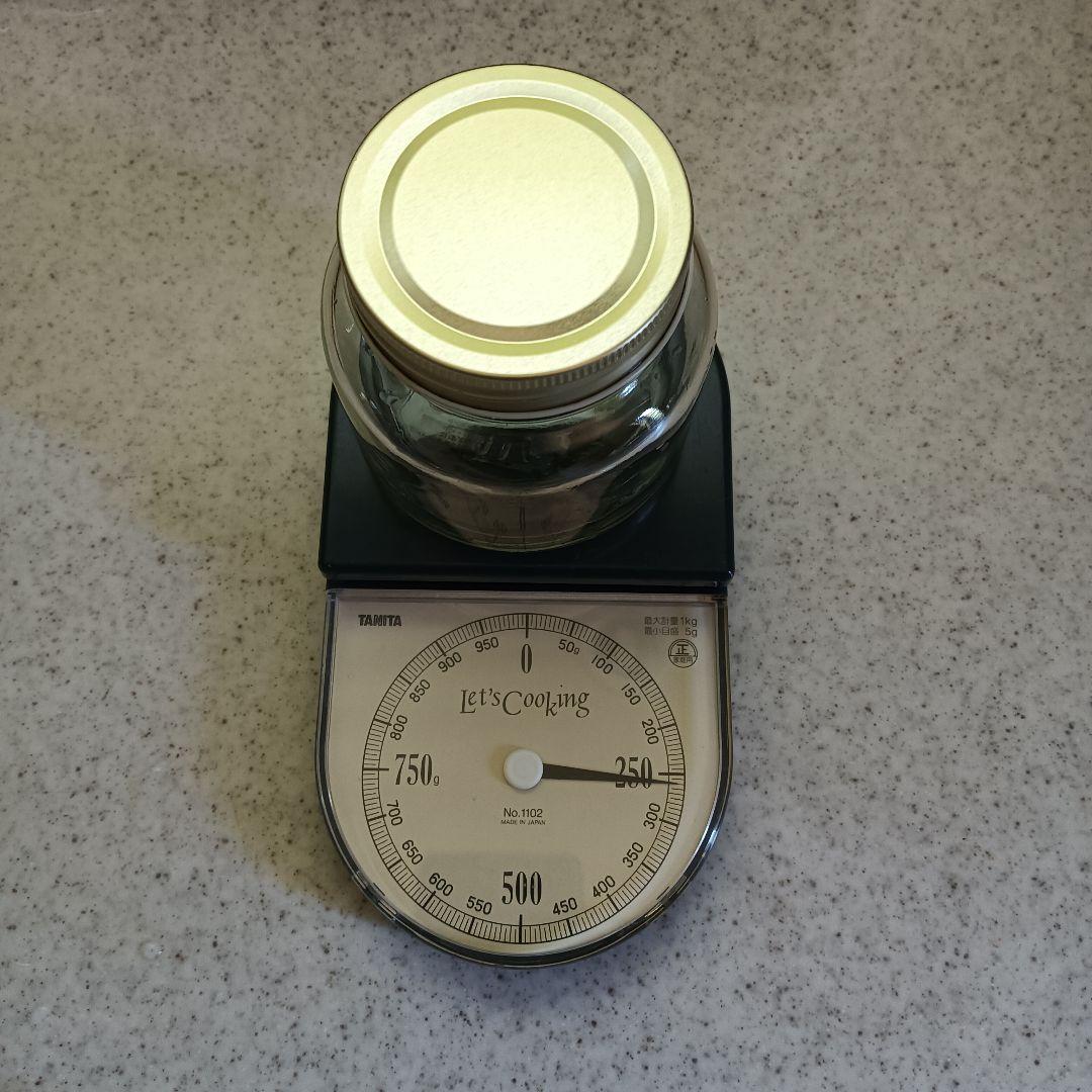 日本蜜蜂のはちみつ採れたて880g垂れ蜜