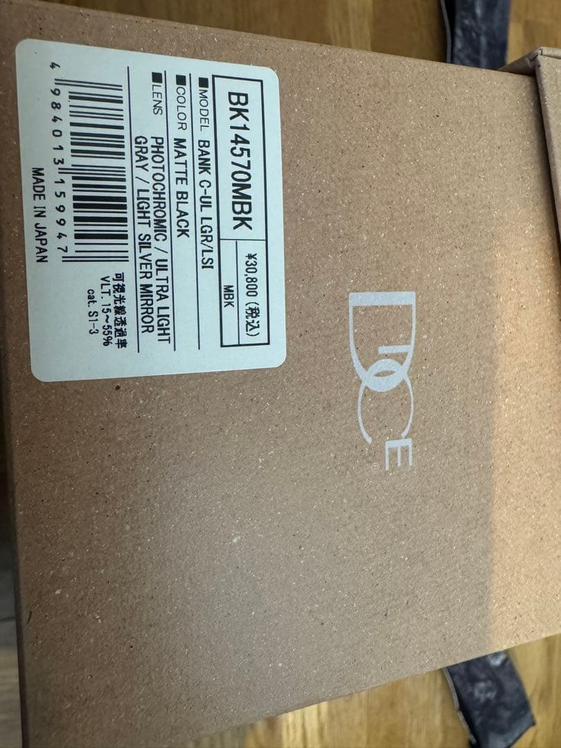 DICE ダイス　ゴールド　スノーボード