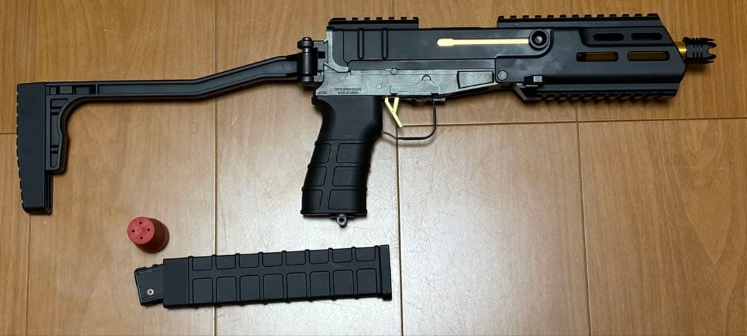 東京マルイ　スコーピオンMOD M バッテリー他