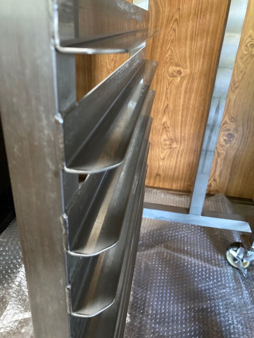 業務用トレイラック パンラック　キャスター付き　ベイキング天板ラック　12段