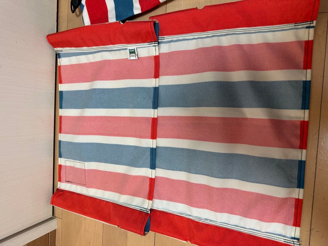 早い者勝ち ネイタルデザイン　カーミットチェア　レトロストライプ　ファブリック