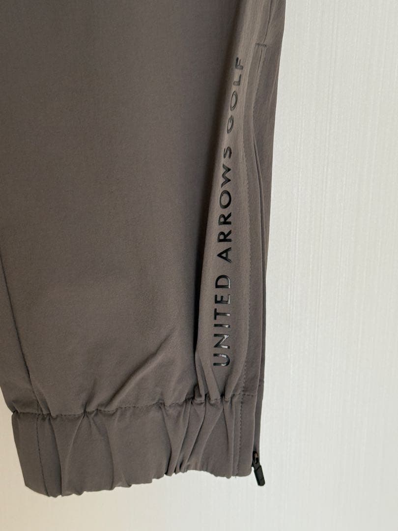 United arrows golf ジョガーパンツ