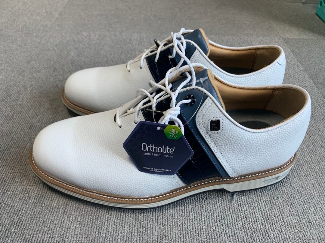 フットジョイPREMIERE SERIES Packard White/Navy