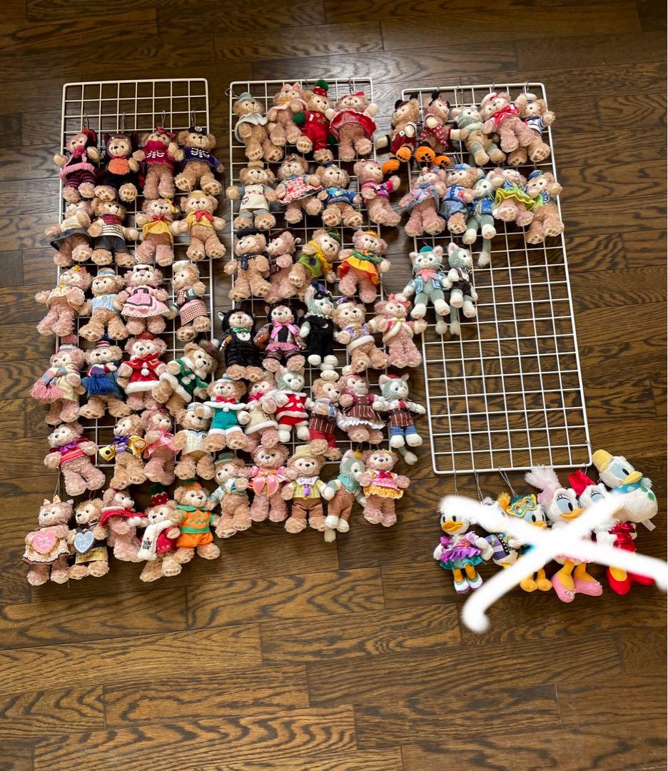 ぬいぐるみバッジ　まとめ売り　全65体　ダッフィー　シェリーメイ　ジェラトーニ