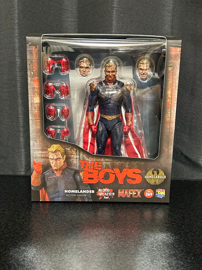 MAFEX ホームランダー (Blood Splatter Ver.)