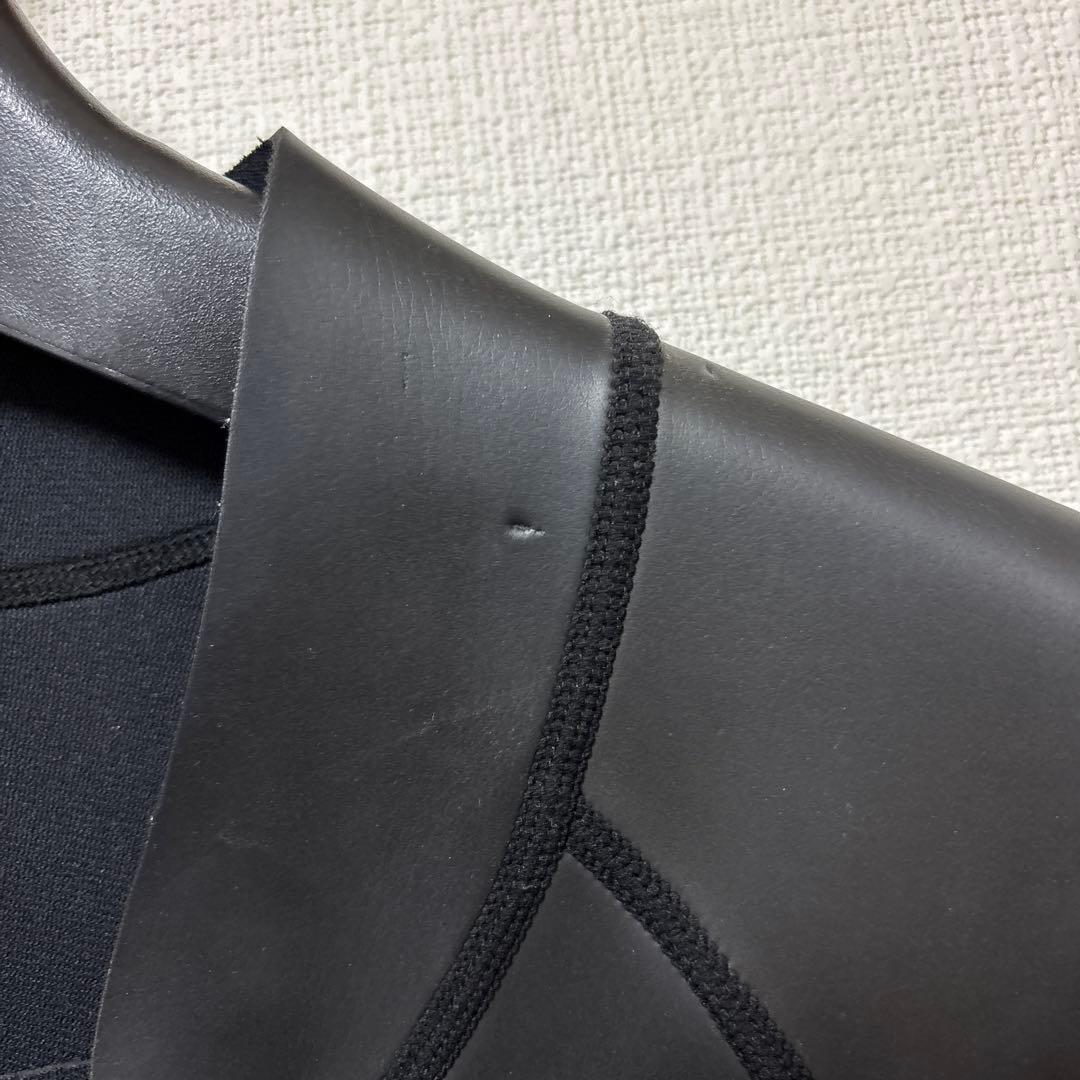 AIDENTIFY 1mmブラックタッパー size M