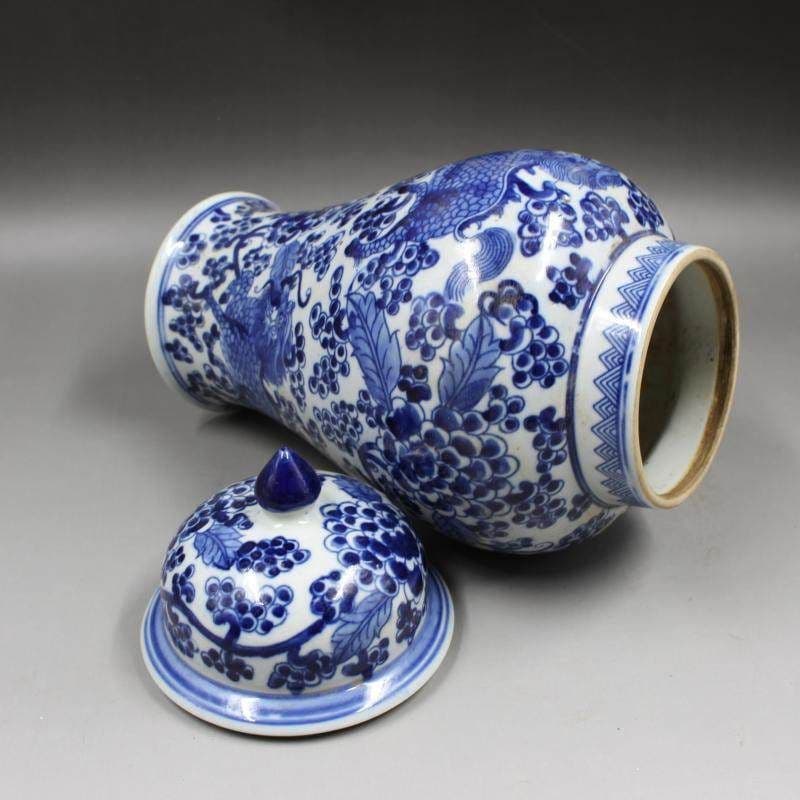 青花着花麒麟紋将軍壺 景徳鎮 陶磁器 装飾品 現代工芸品 美術品 置物