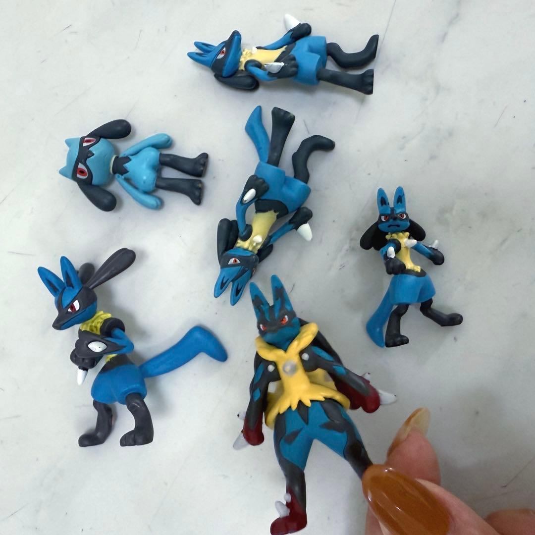 Pokémon ポケモン　モンコレ等　98個　まとめ売り　MLサイズ5体含む