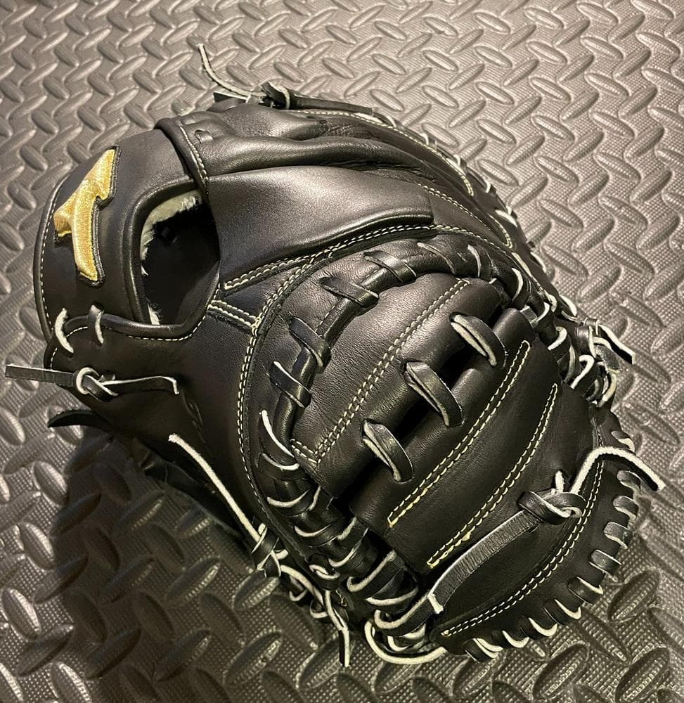 ミズノ　グローバルエリート　軟式　キャッチャーミット　號　SAKEBI　即日発送