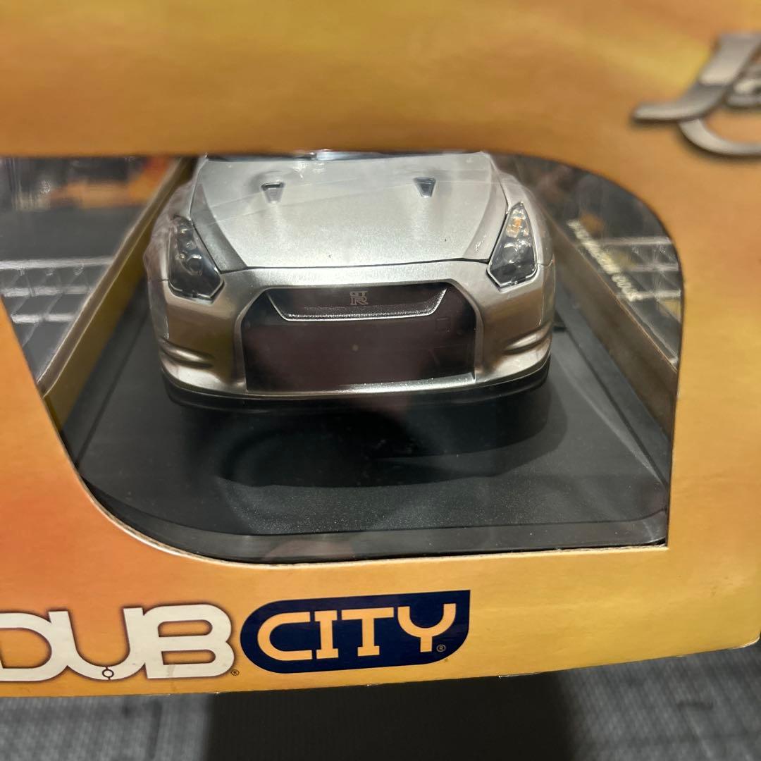 ミニカー 2009 NISSAN GTR