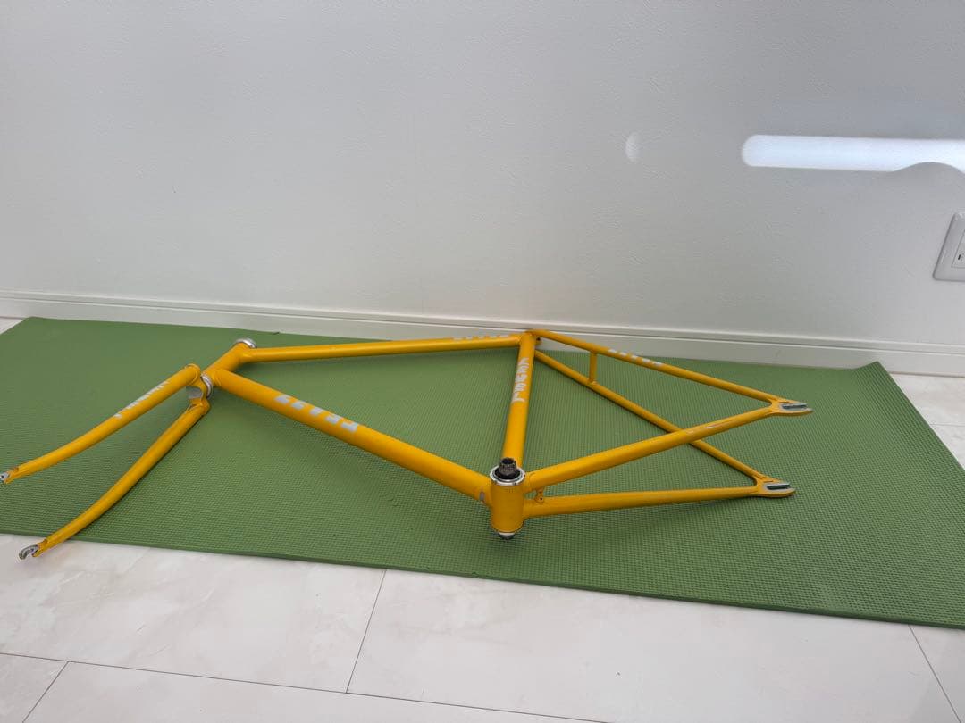 ピスト・シングルスピードフレーム