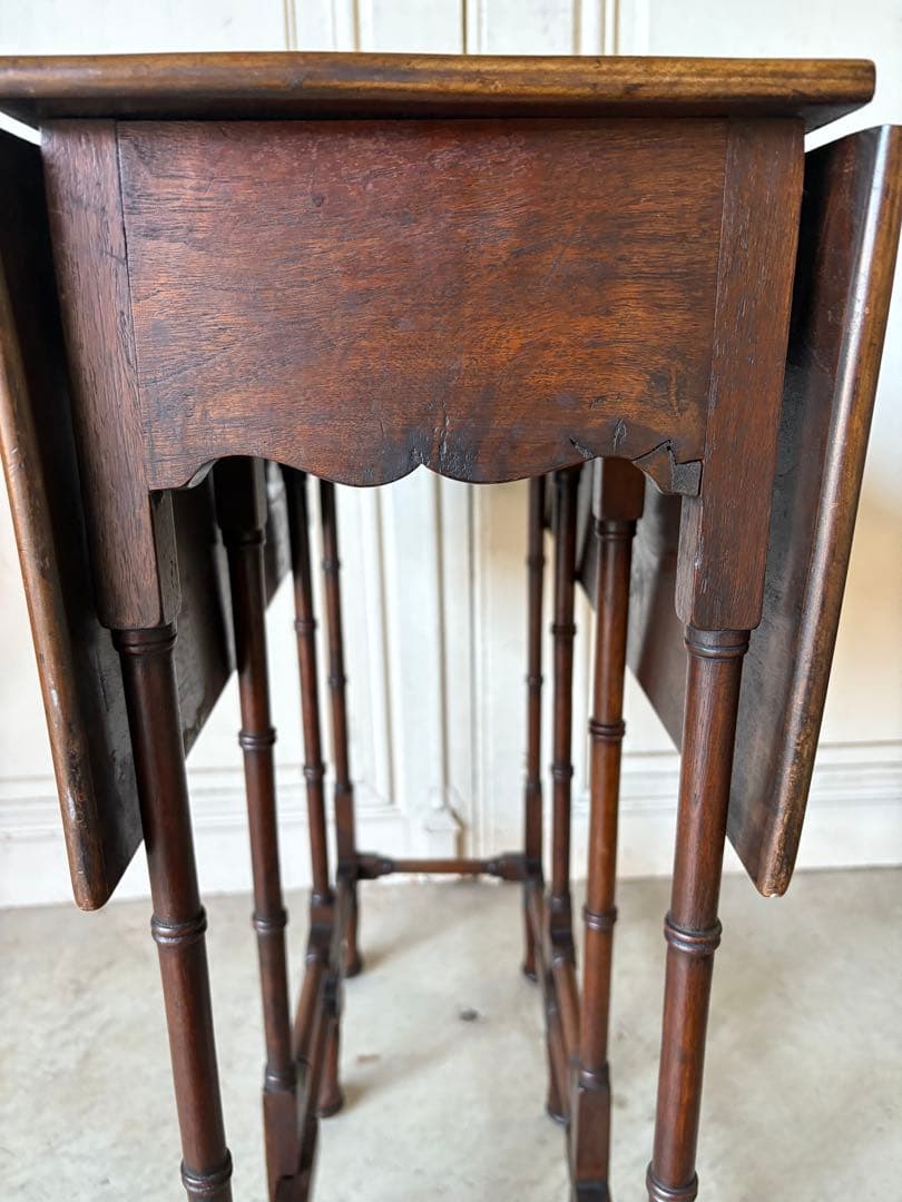 バタフライテーブル/マホガニー