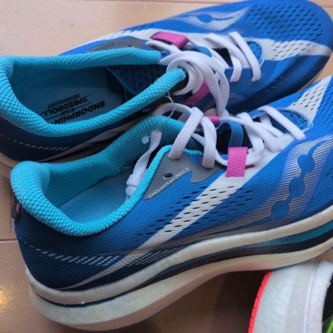 サッカニー　エンドルフィンプロ2 スピード2 2足セット 25 新品