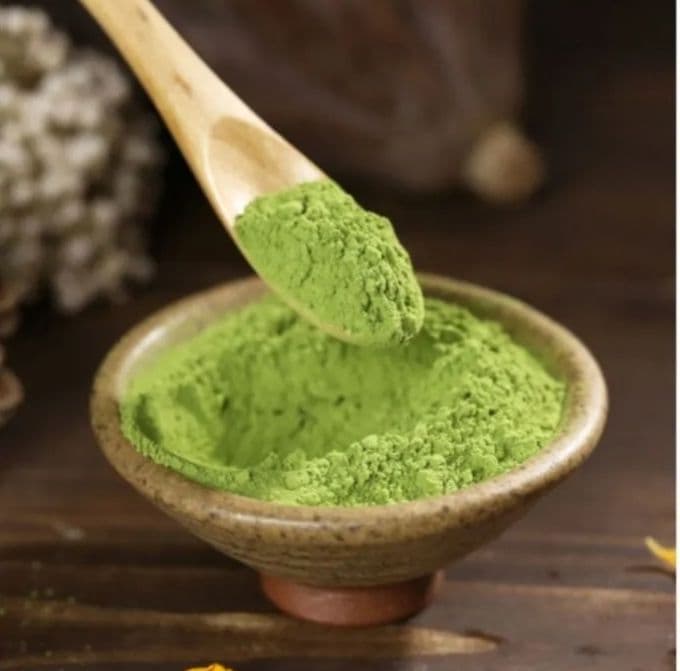 山政小山園　宇治 抹茶　槇の白(まきのしろ)３００ｇ缶　特選茶筅百本立２個