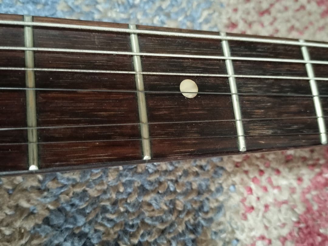 フェルナンデス ストラト エレキギター FGシリーズ 色レッド