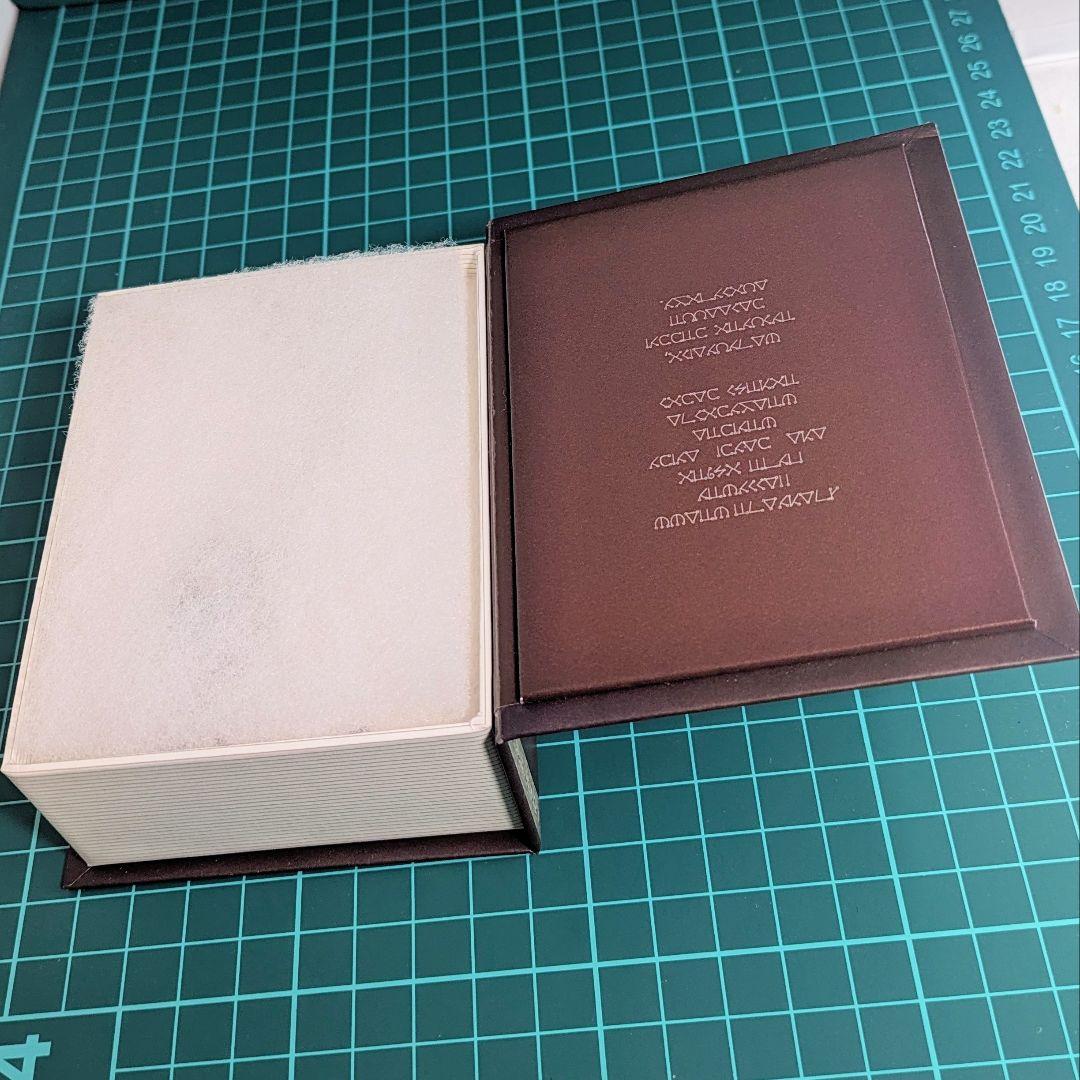 NieR Replicant/Gestalt シルバーロケットペンダント 白の書