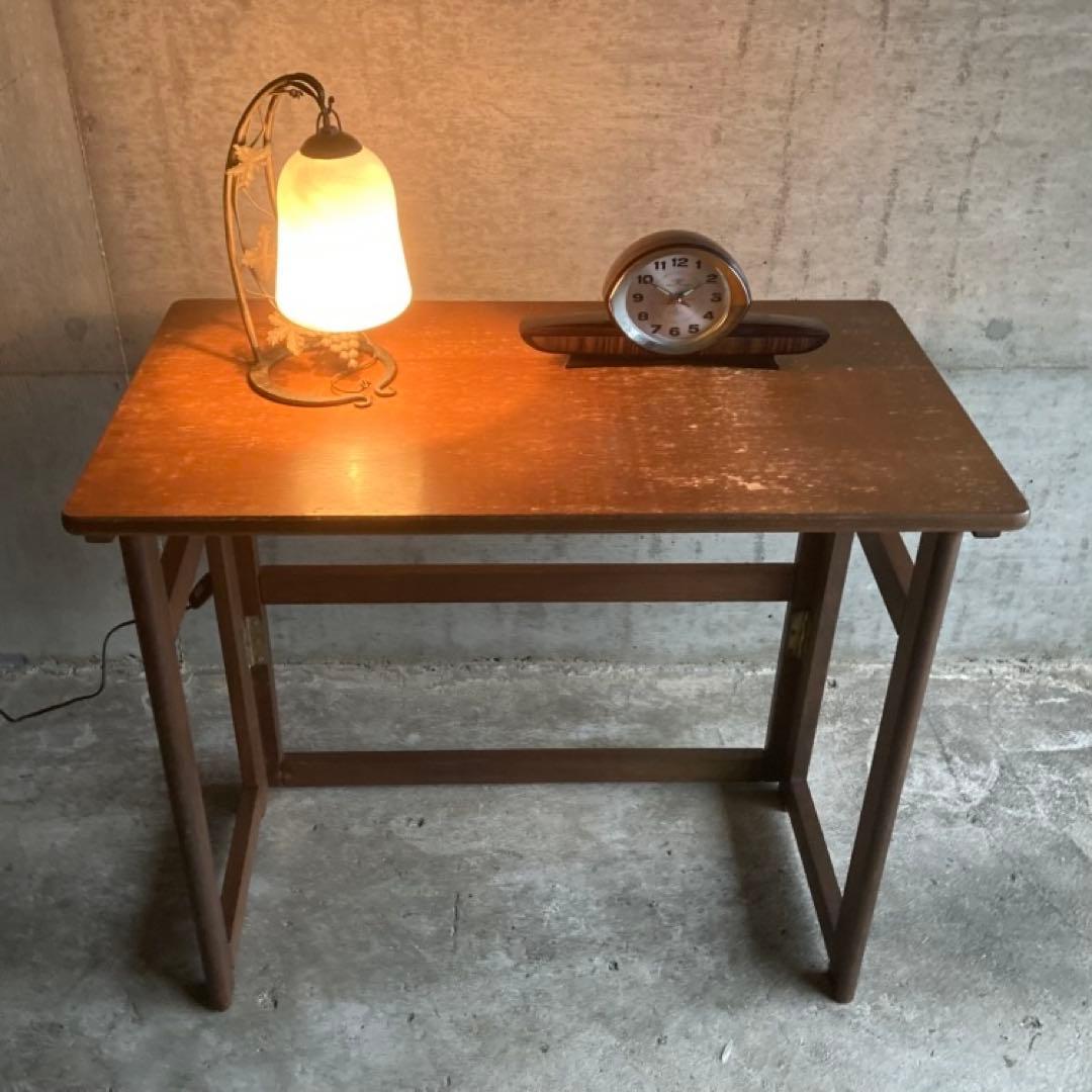 レトロな味のある机 テーブル デスク 作業台 勉強机 折り畳み 角型 木製 家具