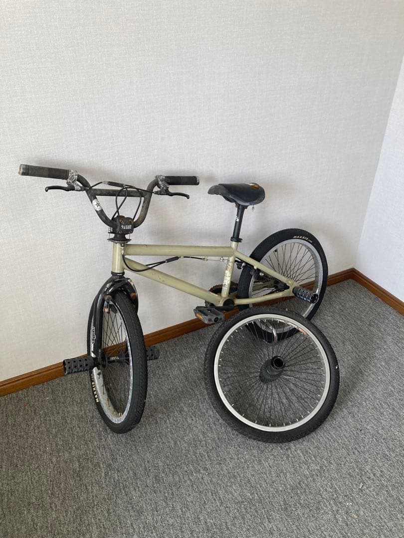 【現地引き取り限定】 wethepeople BMX 20インチ 難あり