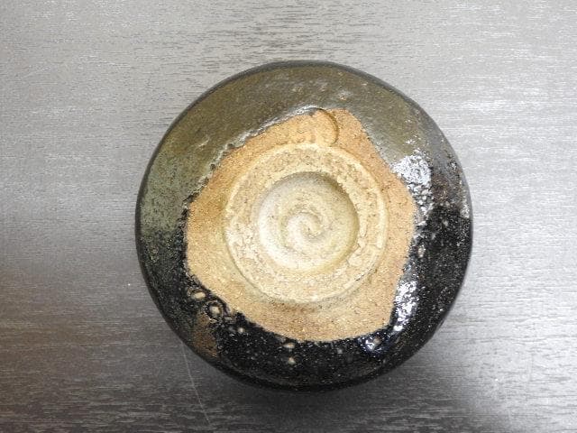 楽黒茶碗　了入？　箱なし　MA308