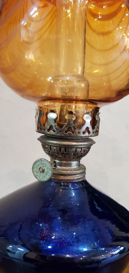 金魚鉢型　オイルランプ　かきあげ　波状紋　約４６cm コバルト　赤橙