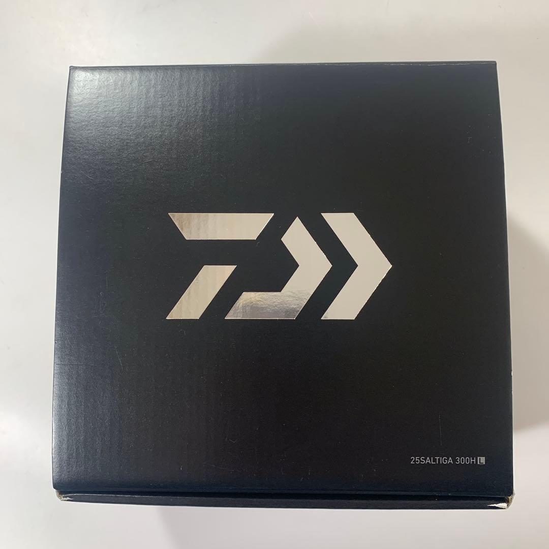 未使用品 DAIWA ダイワ 25 SALTIGA 300HL 左ハンドル