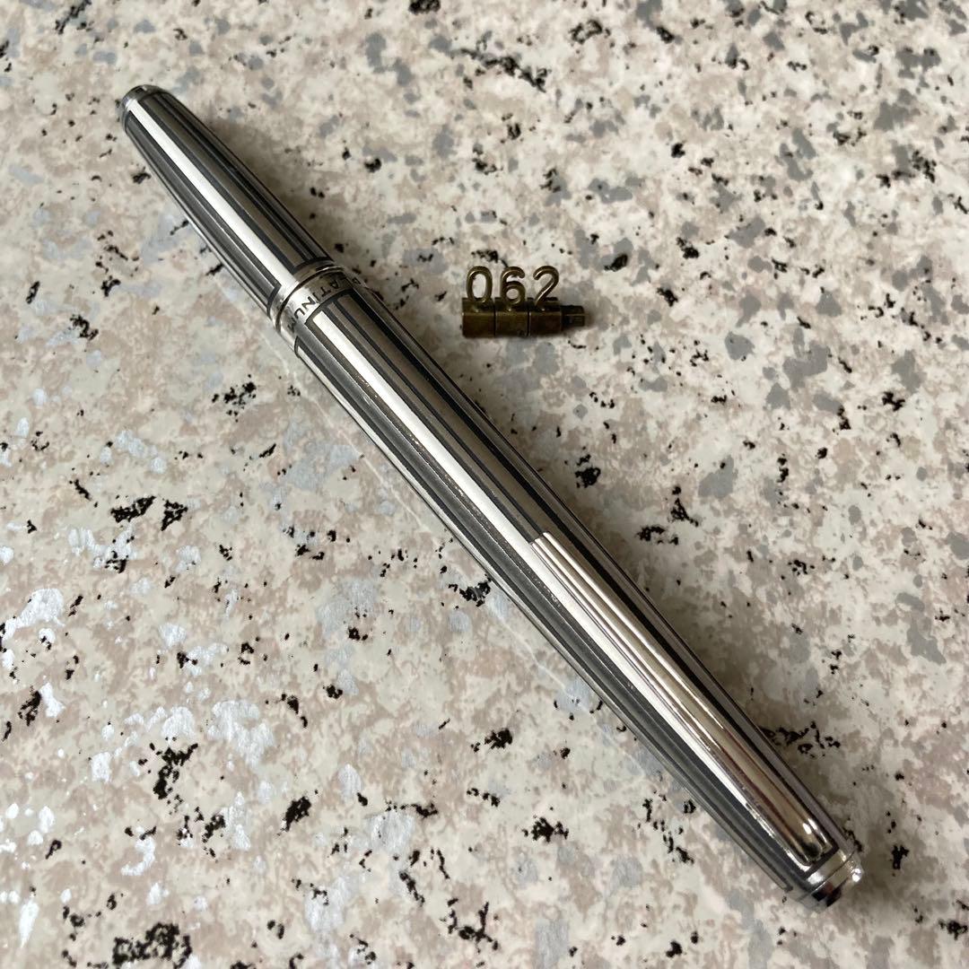 #062 オーバーホール済み 万年筆 プラチナ 蝕刻 ショート18k WG