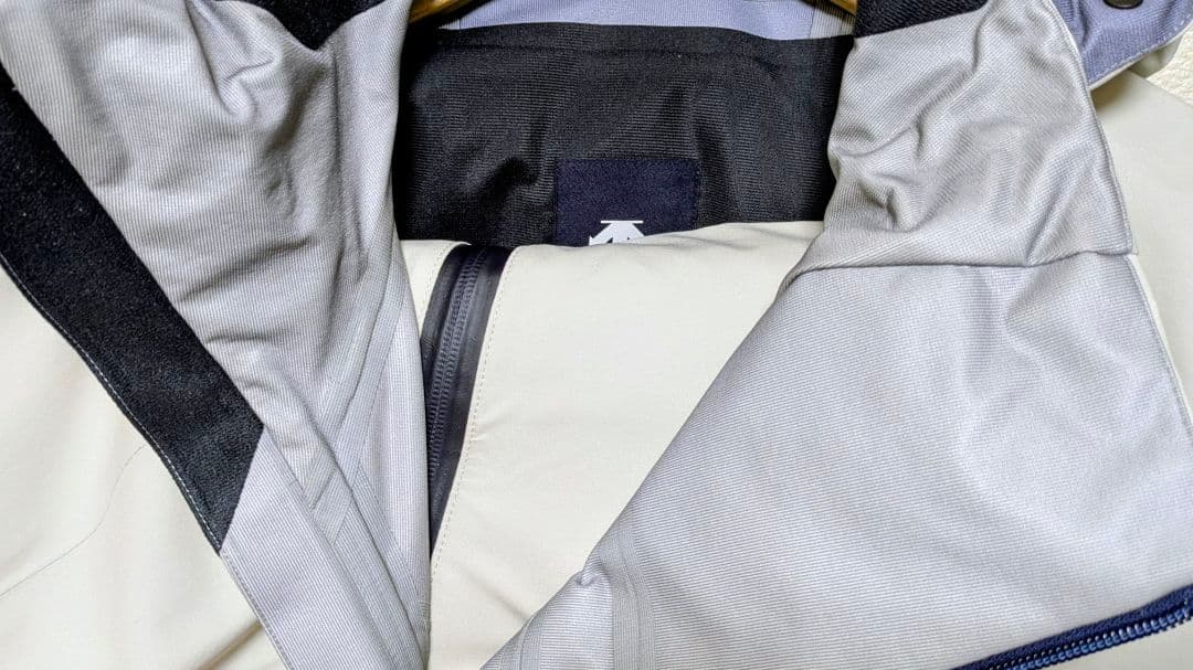 2025年モデル Team DESCENTE　スキーウェア（非売品）