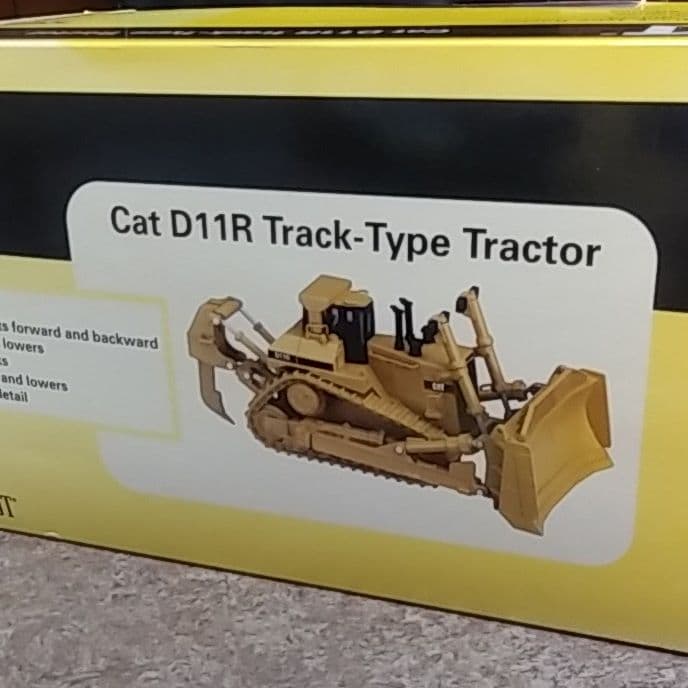 CATD11R Track-type トラクター1/50