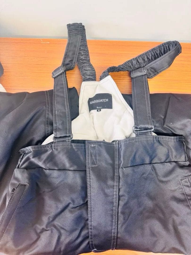 SASQUATCH スキーウェア 上下セット M メンズ 中綿入り