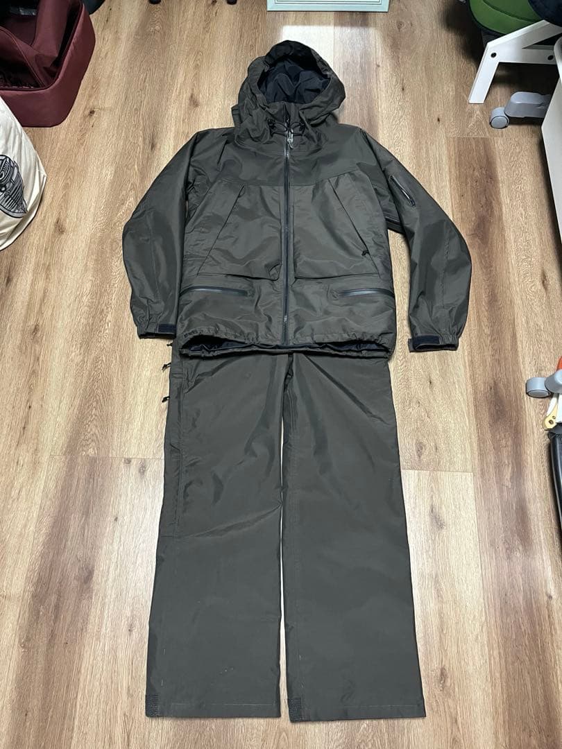 最終価格！green clothingスノボウェア