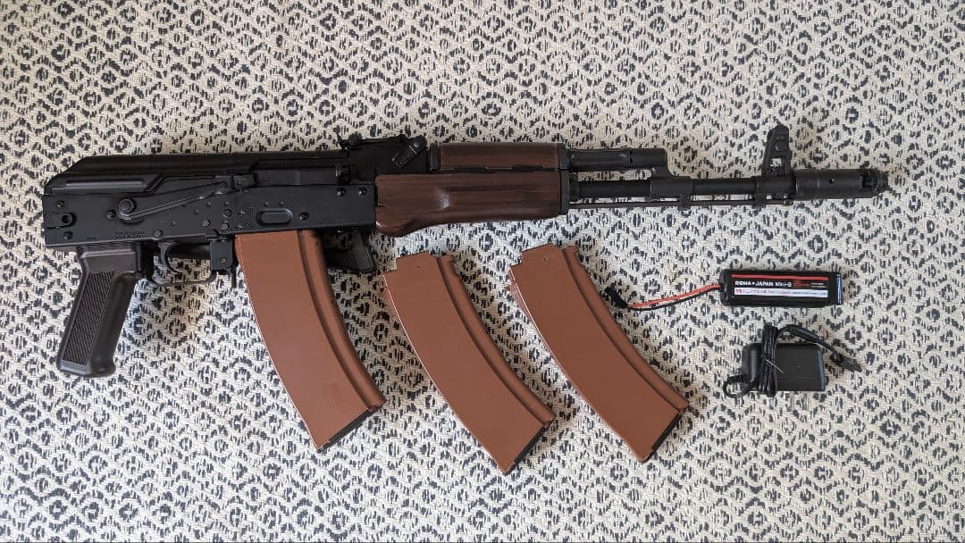 次世代電動ガン　AKS74N　マガジン3本付き　東京マルイ