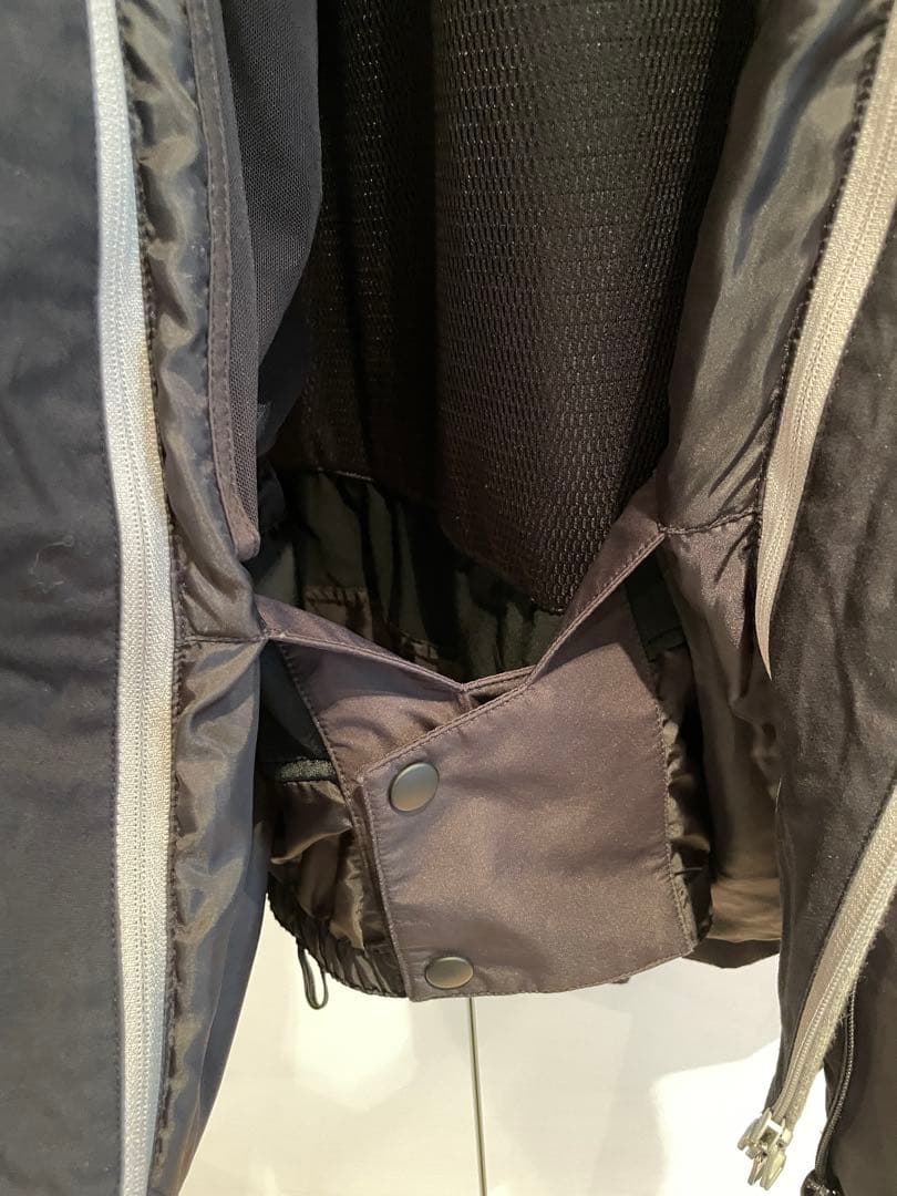 SANTA CRUZ スノボーウェア & REPULIC ボトムスウェア