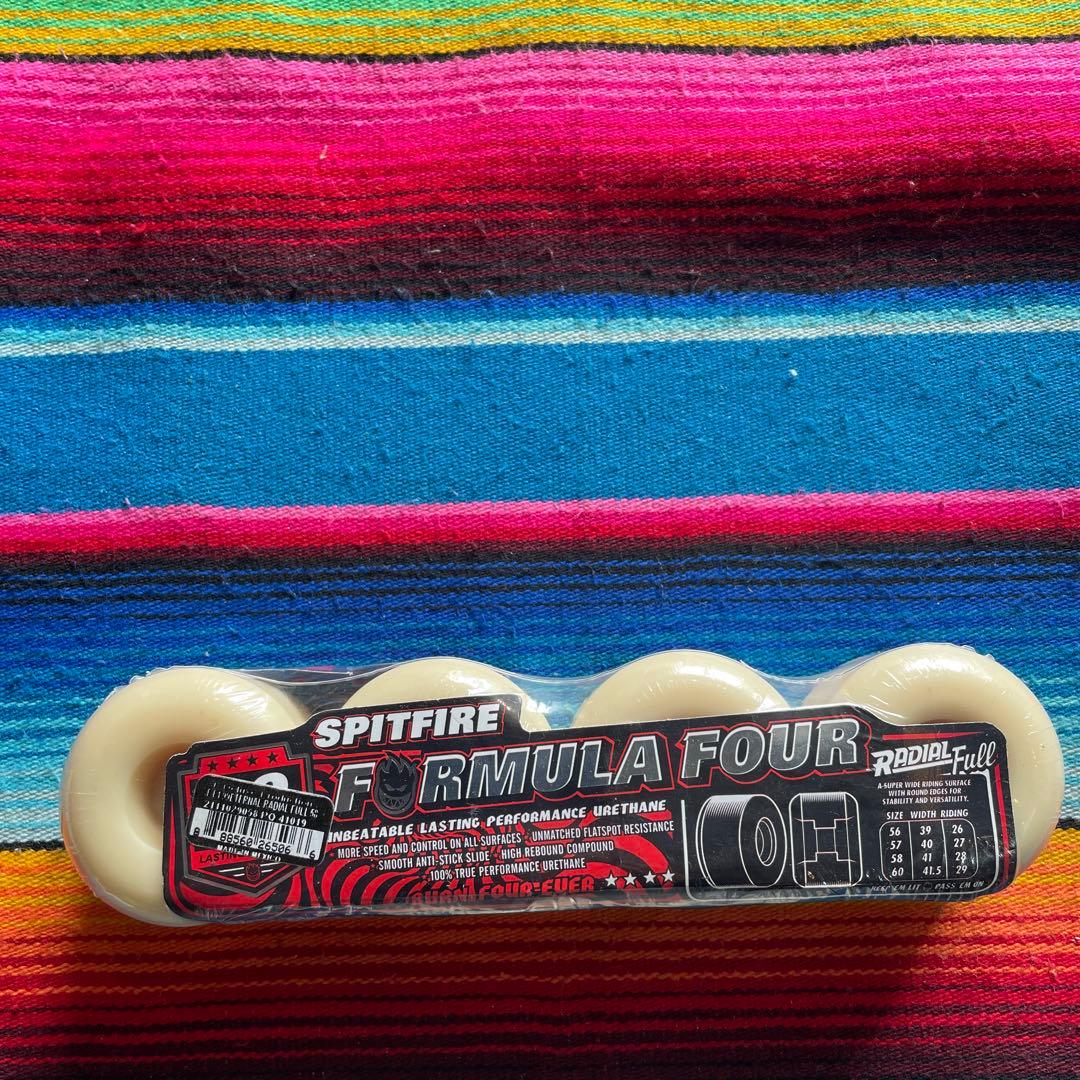 Spitfire フォーマル4ラディアルフル 58mm 99A定価9,130