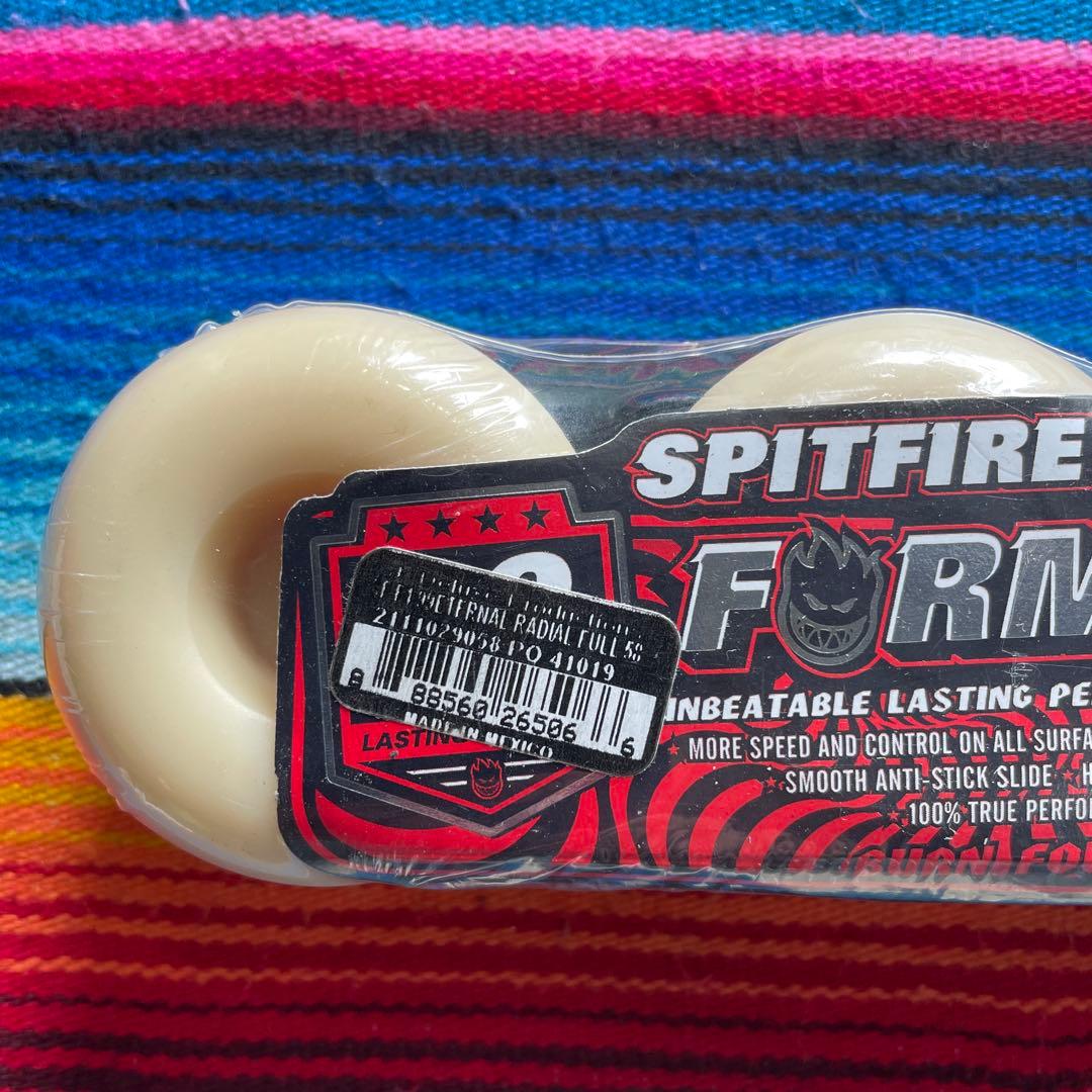 Spitfire フォーマル4ラディアルフル 58mm 99A定価9,130