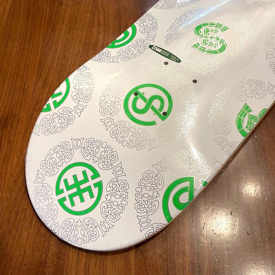 エビセン　スケボーデッキ　スケートボードデッキ　新品　未使用　8インチ